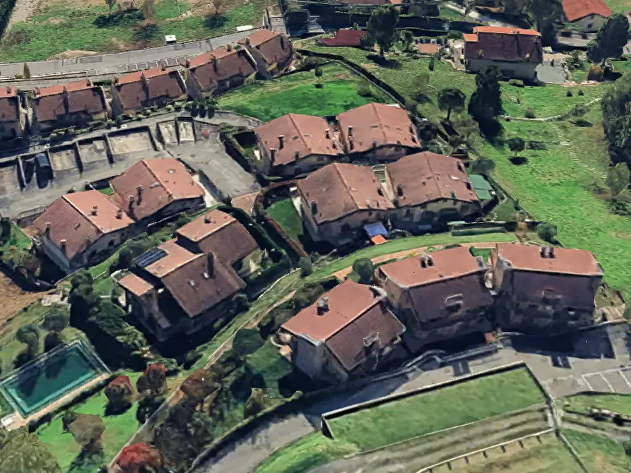 Immagine 14 di Appartamento in vendita  in Via San Giorgio a Ranzanico