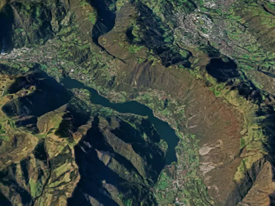 Immagine 18 di Appartamento in vendita  in Via San Giorgio a Ranzanico