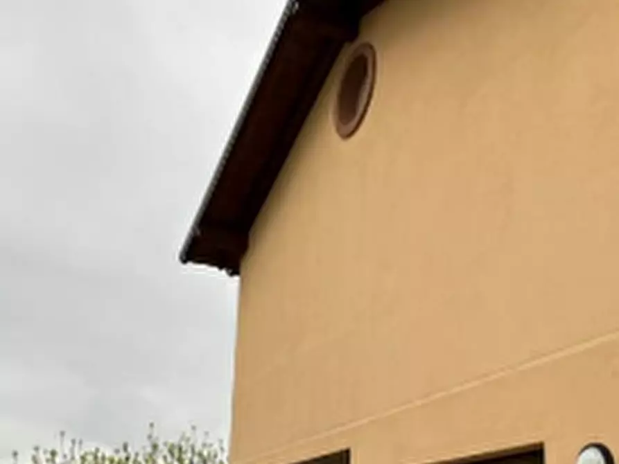 Immagine 2 di Villetta a schiera in vendita  in Via Manzoni a Albiolo