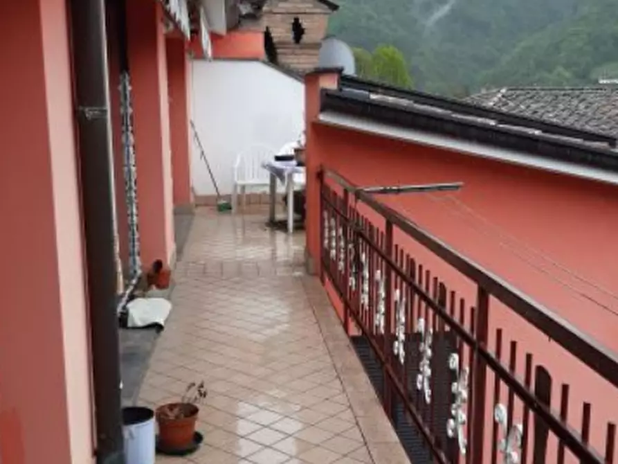 Immagine 2 di Appartamento in vendita  in Via Ca' Bosio  a Peia