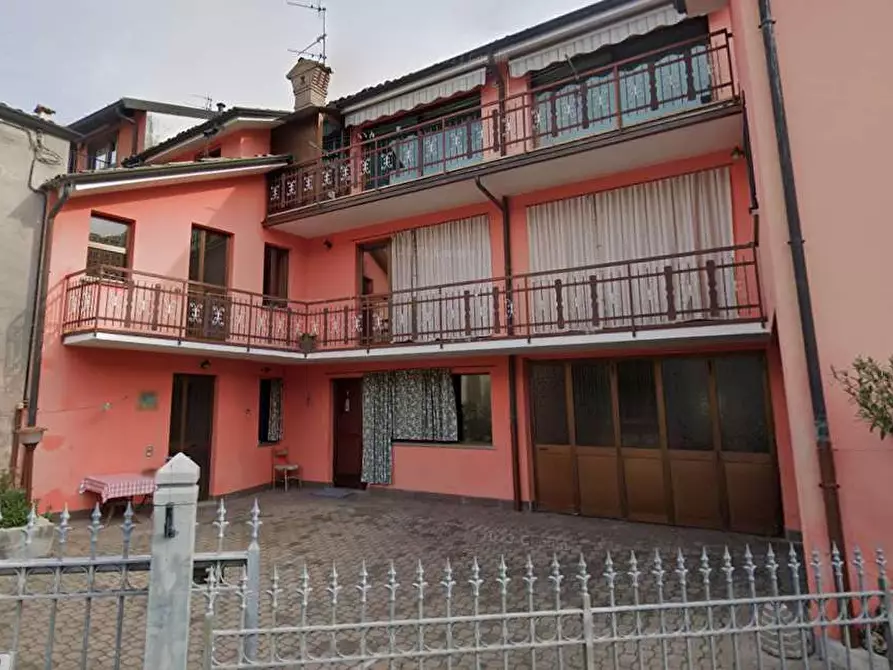 Immagine 4 di Appartamento in vendita  in Via Ca' Bosio  a Peia