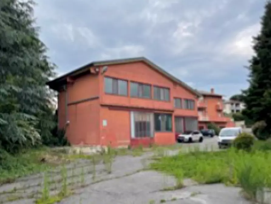 Immagine 2 di Capannone industriale in vendita  in Via San Carlo a Casatenovo