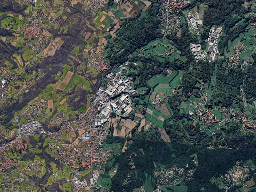 Immagine 15 di Appartamento in vendita  in Via Antonio Riva a Crosio Della Valle