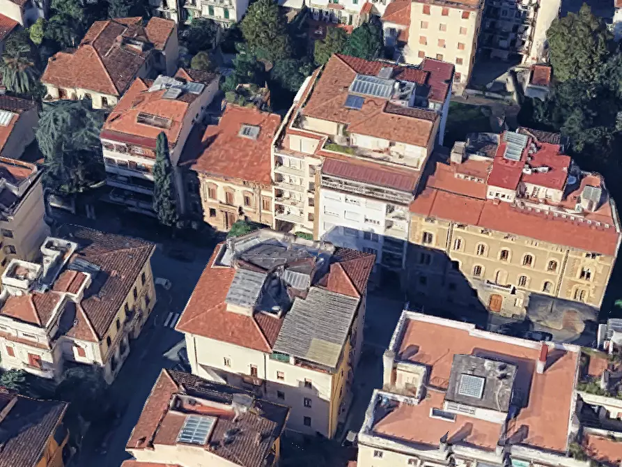 Immagine 7 di Ufficio in vendita  in Via Benedetto Varchi a Firenze