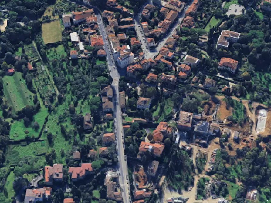 Immagine 8 di Posto auto in vendita  in Via Bolognese a Firenze