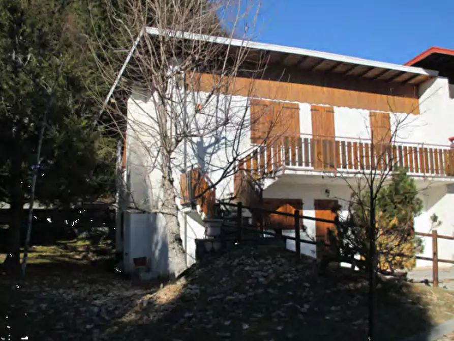 Immagine 3 di Porzione di casa in vendita  in Via Monte Colombera a Tambre