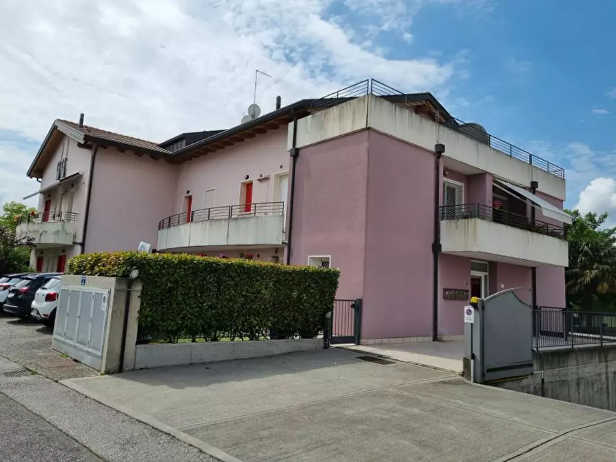 Immagine 3 di Appartamento in vendita  in Via R. A. Livatino a Spresiano