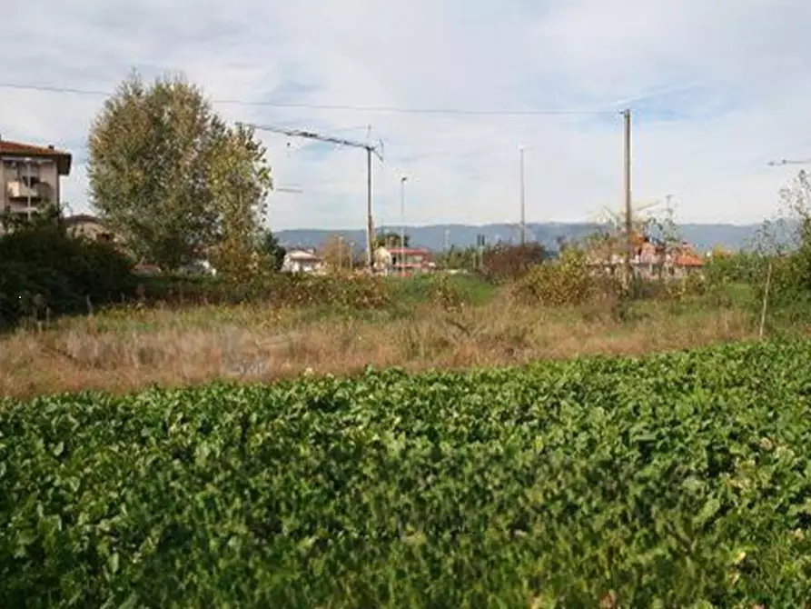 Immagine 1 di Terreno edificabile in vendita  in Via Castelnuovo a Serravalle Pistoiese