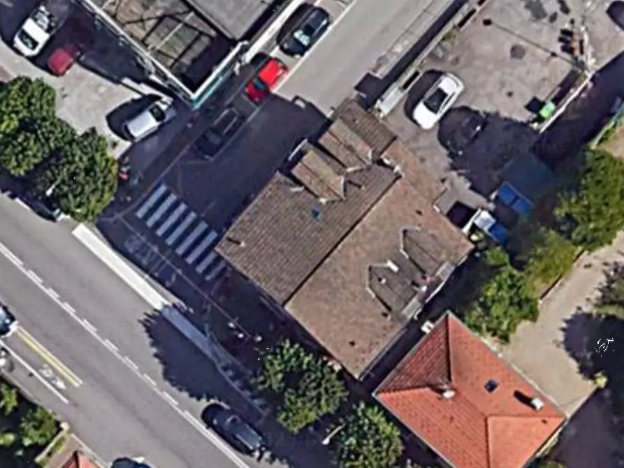 Immagine 14 di Appartamento in vendita  in Via Quarnero a Varese