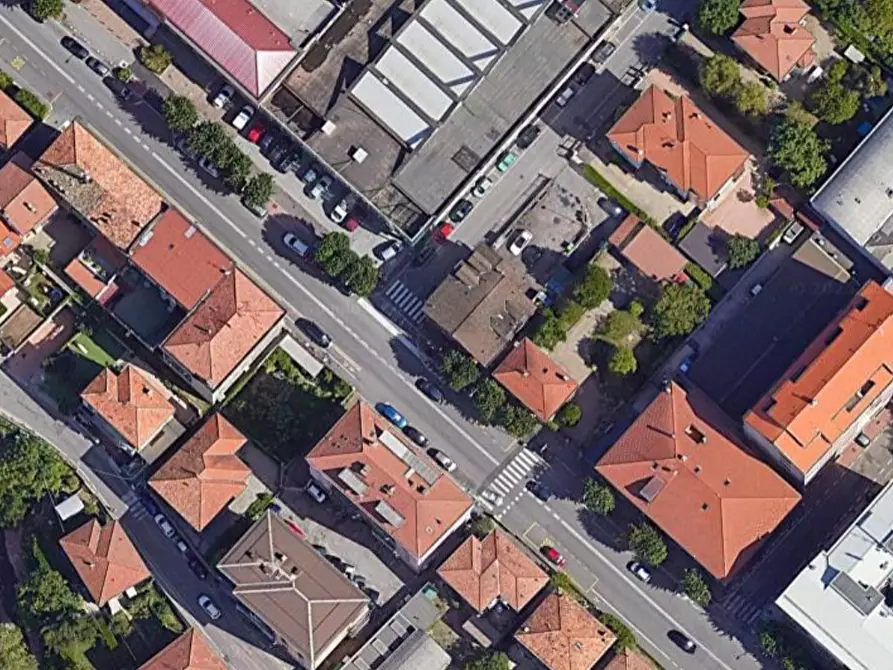 Immagine 15 di Appartamento in vendita  in Via Quarnero a Varese