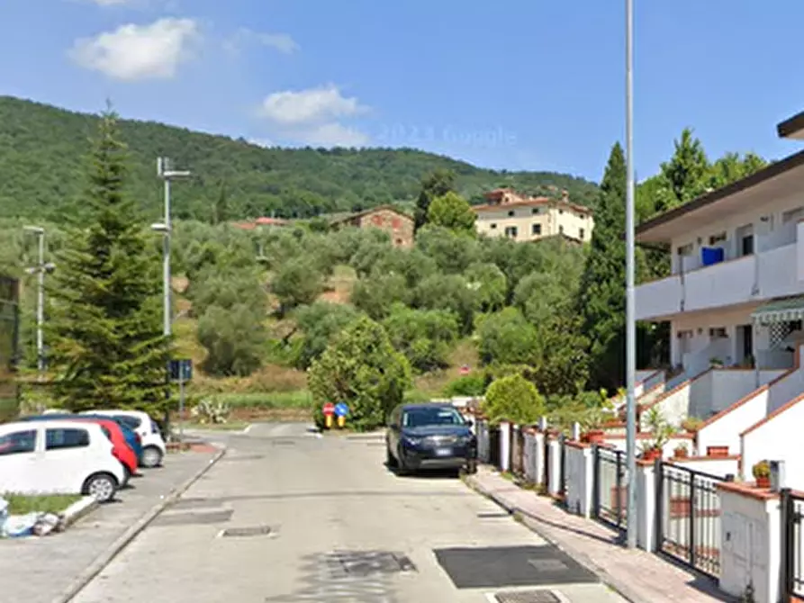 Immagine 3 di Villetta a schiera in vendita  in Via Provinciale Lucchese a Serravalle Pistoiese