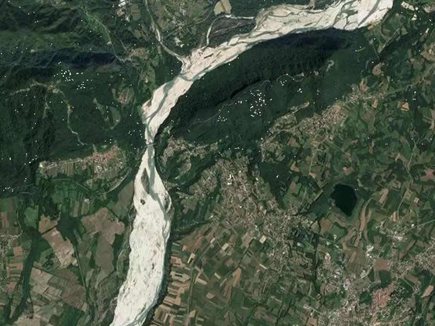 Immagine 14 di Terreno edificabile in vendita  in loc. San Giacomo a Ragogna