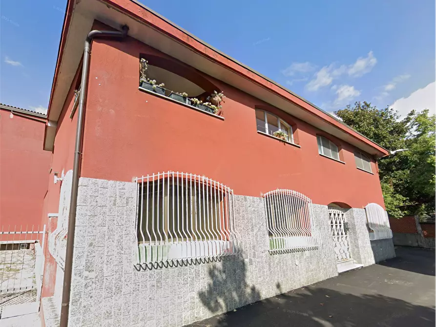 Immagine 4 di Appartamento in vendita  in Via Colombo a Leggiuno