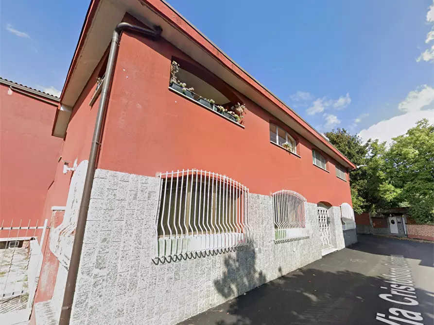 Immagine 5 di Appartamento in vendita  in Via Colombo a Leggiuno