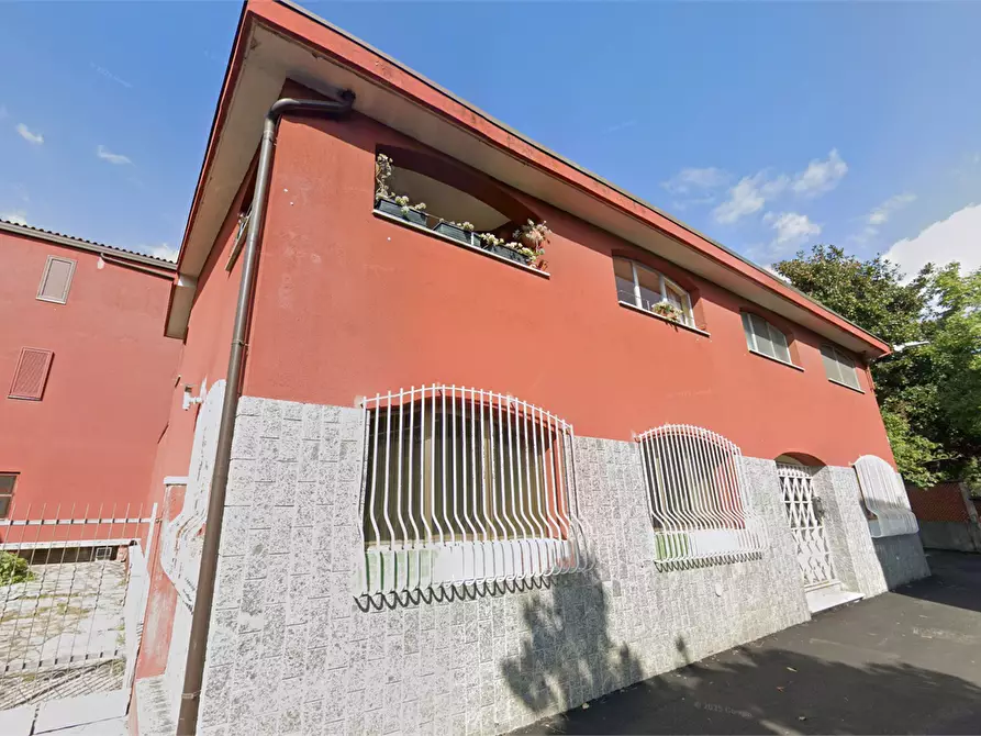 Immagine 6 di Appartamento in vendita  in Via Colombo a Leggiuno