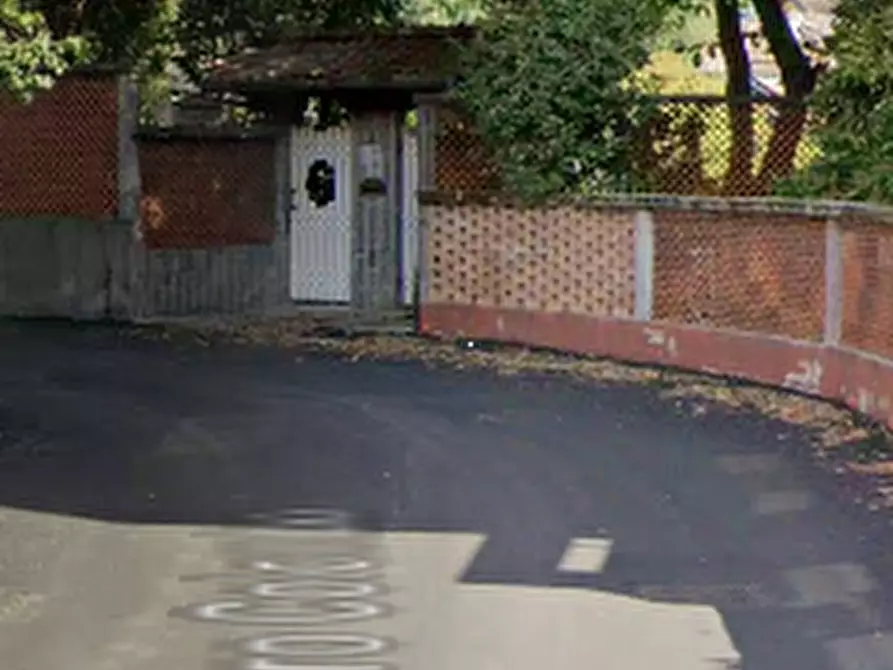 Immagine 13 di Appartamento in vendita  in Via Colombo a Leggiuno