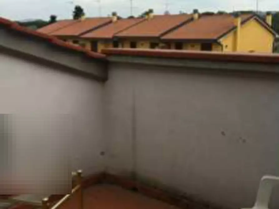 Immagine 9 di Appartamento in vendita  in Via Sebastiano del Buono a Prato