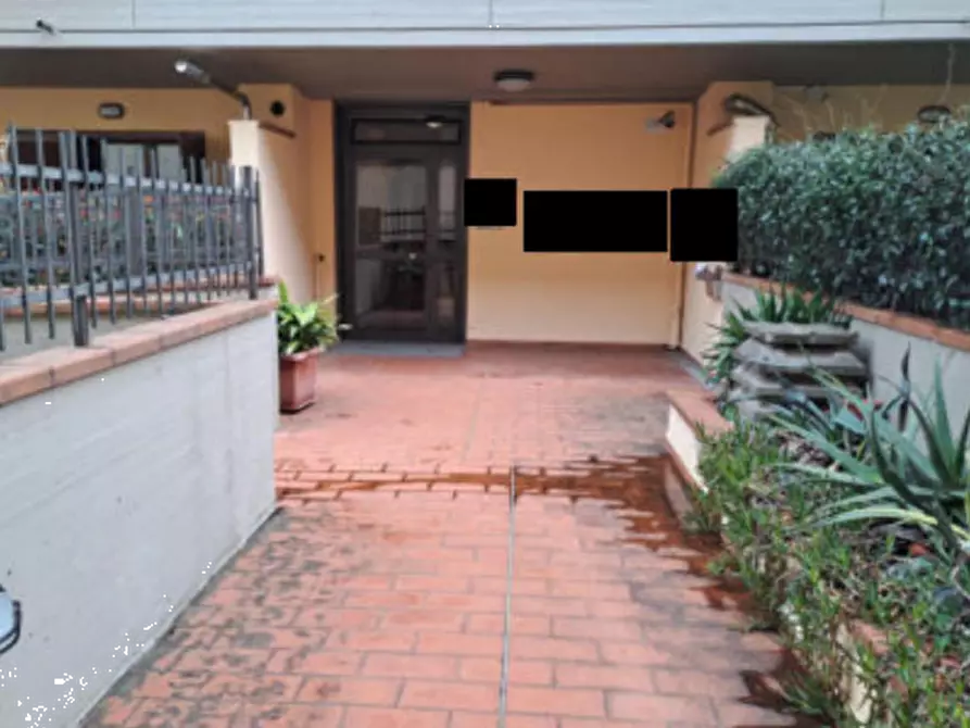 Immagine 14 di Appartamento in vendita  in Via Fratelli Giachetti  a Prato