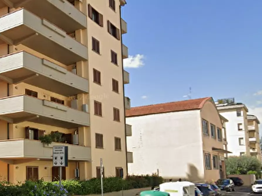 Immagine 20 di Appartamento in vendita  in Via Fratelli Giachetti  a Prato