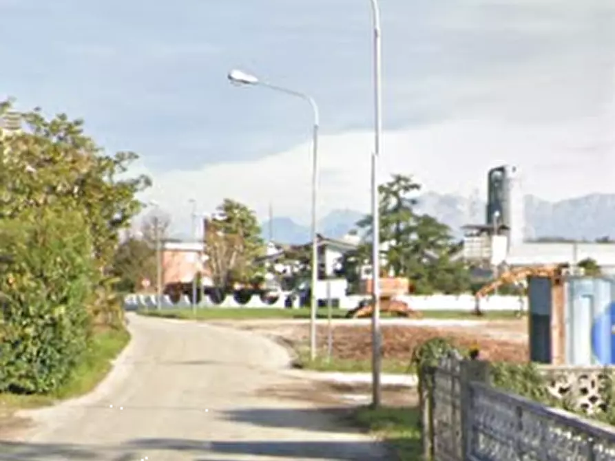 Immagine 13 di Capannone industriale in vendita  in Via Parini a Manzano