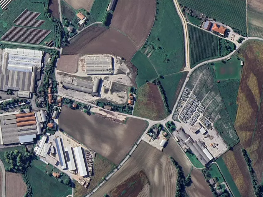 Immagine 16 di Capannone industriale in vendita  in Via Parini a Manzano