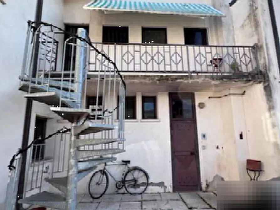 Immagine 4 di Negozio in vendita  in Frazione Ciano a Crocetta Del Montello