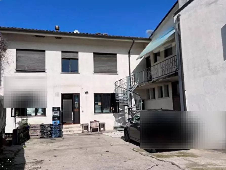 Immagine 8 di Negozio in vendita  in Frazione Ciano a Crocetta Del Montello