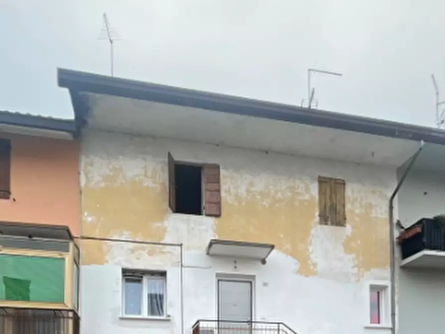 Immagine 5 di Porzione di casa in vendita  in Piazza Guglielmo Marconi a Pramaggiore