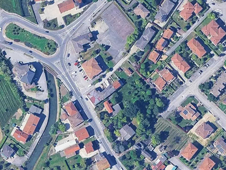 Immagine 9 di Porzione di casa in vendita  in Piazza Guglielmo Marconi a Pramaggiore