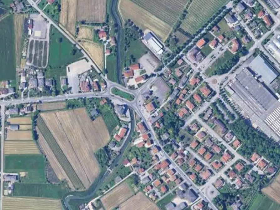 Immagine 21 di Porzione di casa in vendita  in Piazza Guglielmo Marconi a Pramaggiore