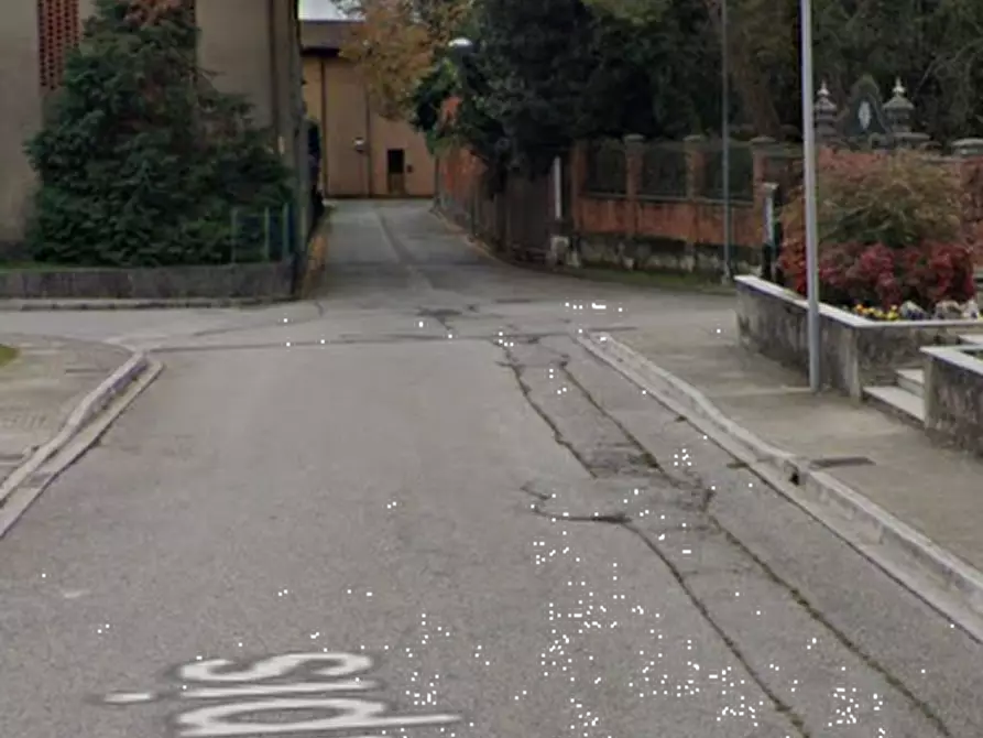 Immagine 8 di Negozio in vendita  in Piazza San Valentino a Pagnacco