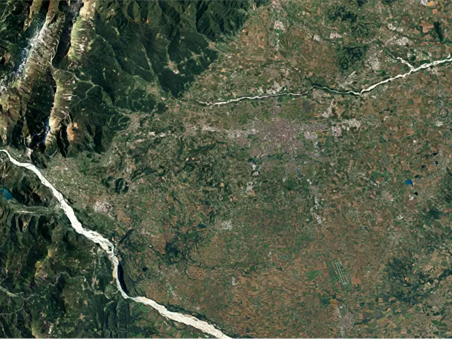 Immagine 16 di Negozio in vendita  in Piazza San Valentino a Pagnacco