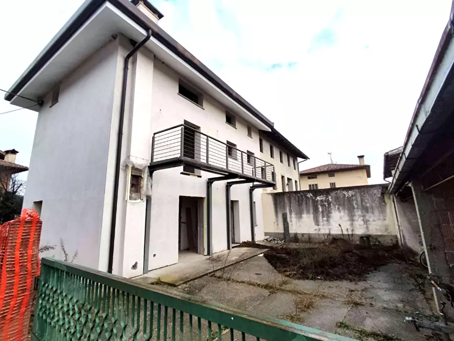 Immagine 1 di Porzione di casa in vendita  in Via I Maggio a Martignacco