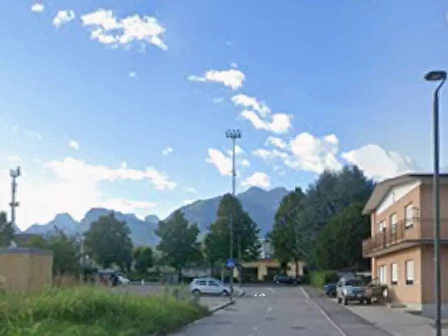 Immagine 3 di Magazzino in vendita  in Via Luigi Alpago Novello a Belluno