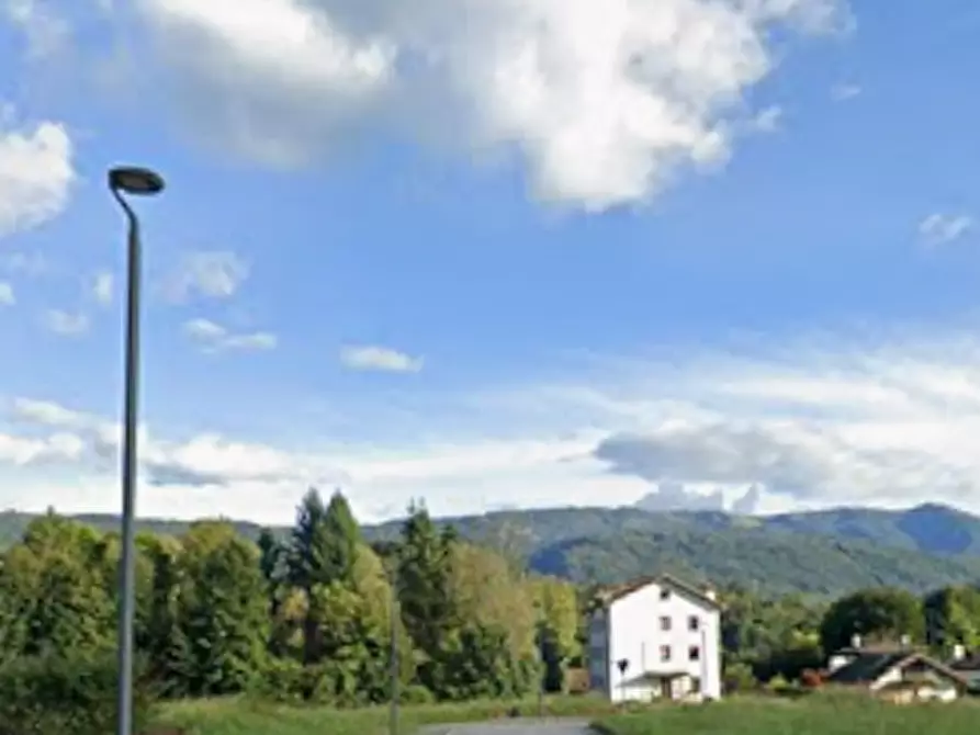 Immagine 4 di Magazzino in vendita  in Via Luigi Alpago Novello a Belluno