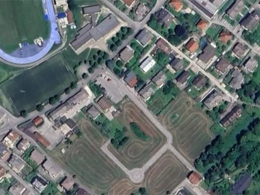 Immagine 7 di Magazzino in vendita  in Via Luigi Alpago Novello a Belluno