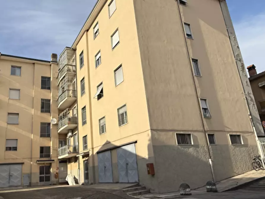 Immagine 7 di Appartamento in vendita  in Via Giuseppe Verdi  a Calusco D'adda