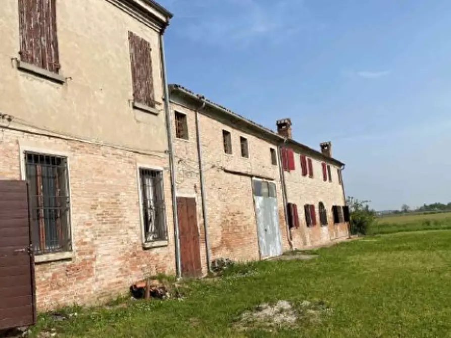 Immagine 7 di Rustico / casale in vendita  in Via Bardocchia  a Ferrara