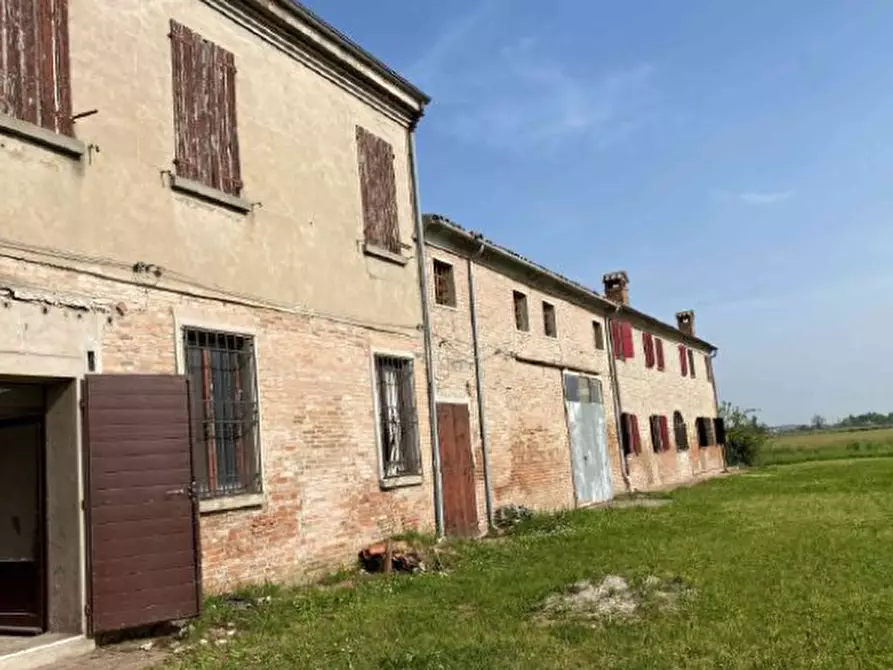 Immagine 11 di Rustico / casale in vendita  in Via Bardocchia  a Ferrara