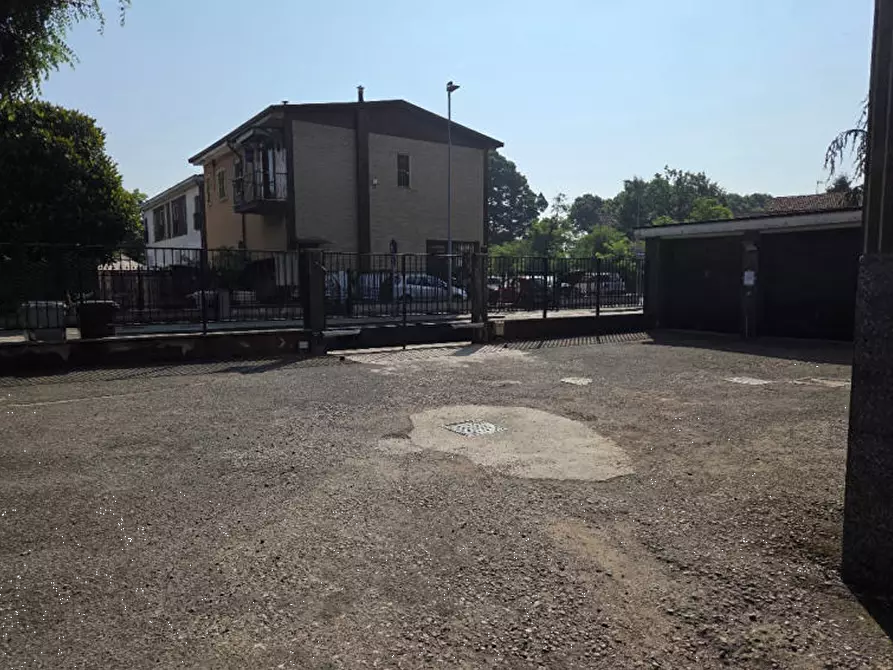 Immagine 15 di Appartamento in vendita  in Via Palmiro Togliatti a Rozzano