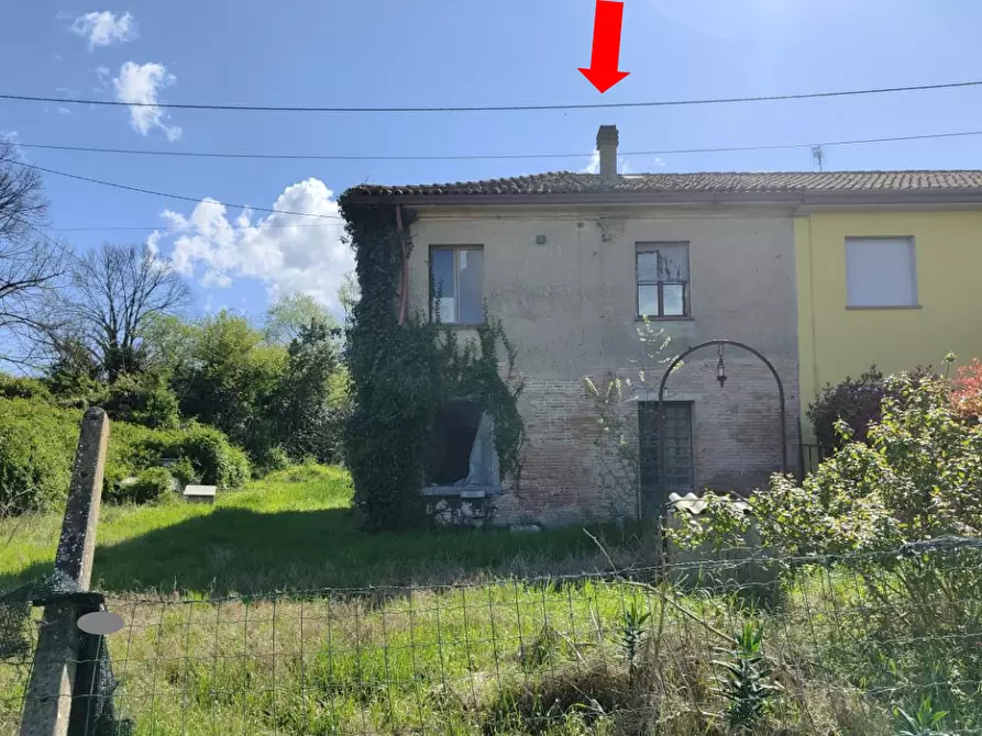 Immagine 1 di Porzione di casa in vendita  in Via Nespolaro a Migliarino