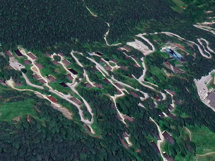 Immagine 7 di Casa indipendente in vendita  in Via Metanopoli a Borca Di Cadore