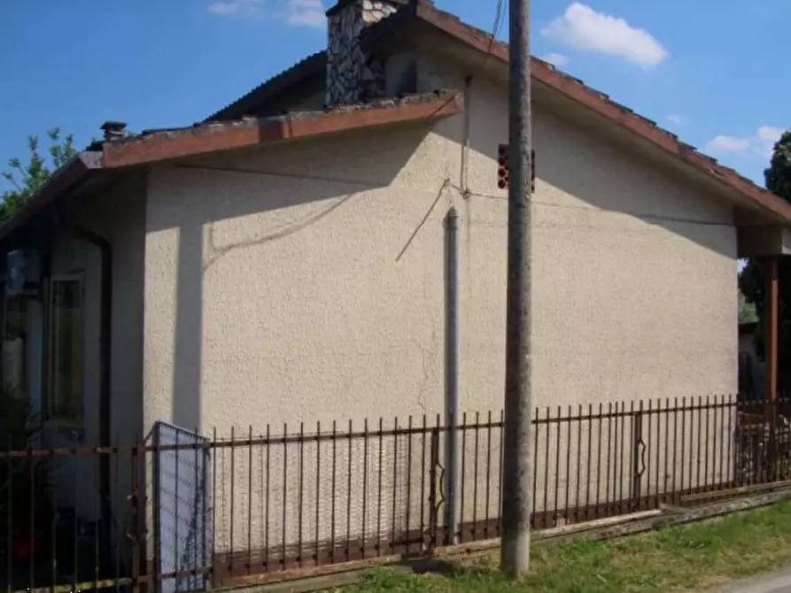 Immagine 4 di Casa indipendente in vendita  in Via F.lli Cervi a Giacciano Con Baruchella
