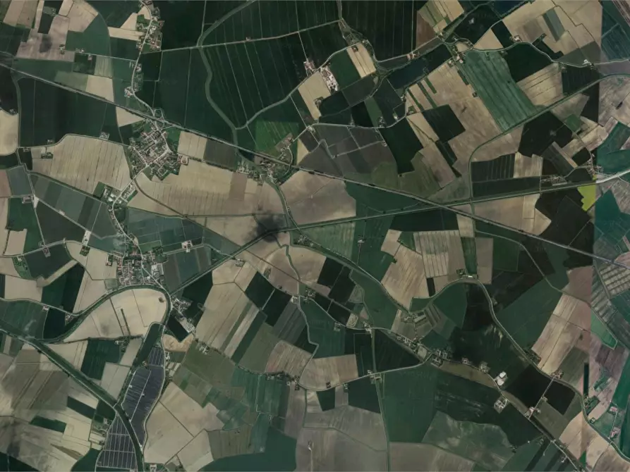 Immagine 12 di Casa indipendente in vendita  in Via Ferrara a Ostellato