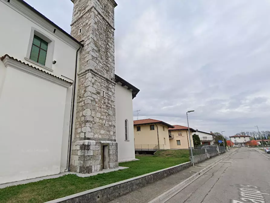 Immagine 9 di Negozio in vendita  in Piazza San Valentino a Pagnacco