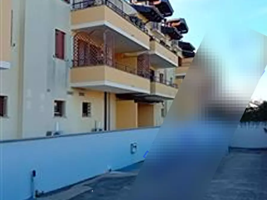 Immagine 7 di Negozio in vendita  in Piazza San Valentino a Pagnacco