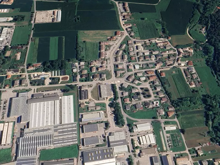 Immagine 5 di Appartamento in vendita  in Via Buzzati a Sedico