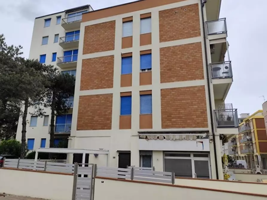 Immagine 2 di Appartamento in vendita  in Via Adamello a Comacchio