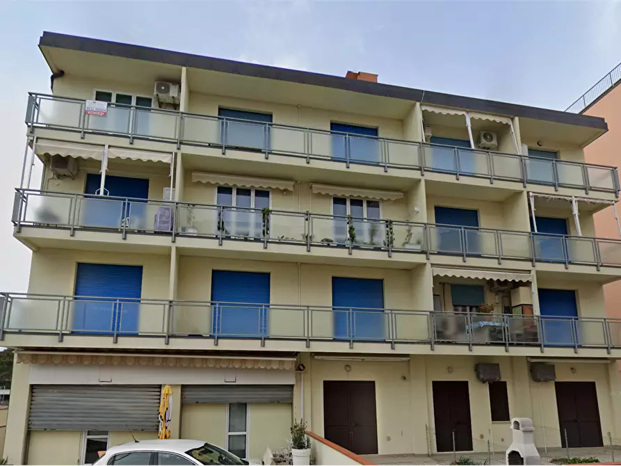 Immagine 6 di Appartamento in vendita  in Via Adamello a Comacchio