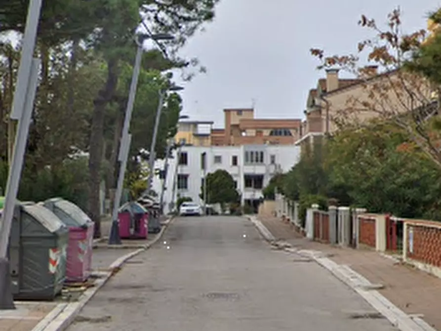 Immagine 11 di Appartamento in vendita  in Via Adamello a Comacchio